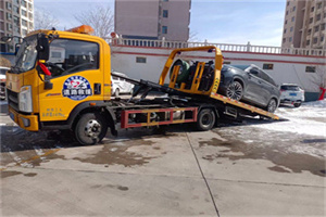 美溪区救援拖车费用怎么算